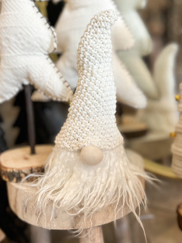 The cream knit gnome