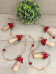 Mushroom garland