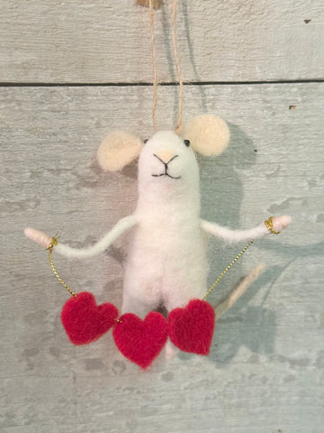 Heart Full mouse ornament