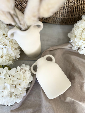 Ceramic textured vases