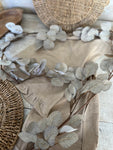 The silver dollar garland