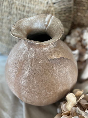 Soledad vase