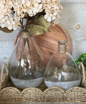The scalloped seagrass tray