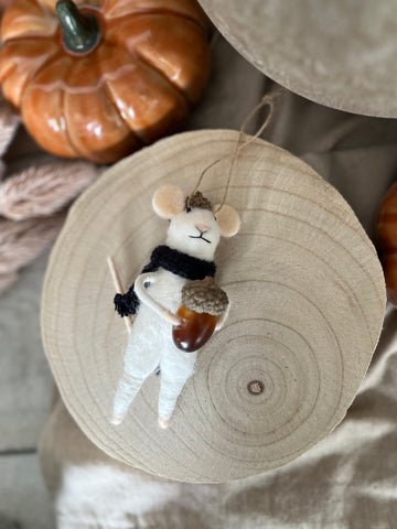 The acorn mouse ornament
