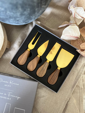 The cheese knives