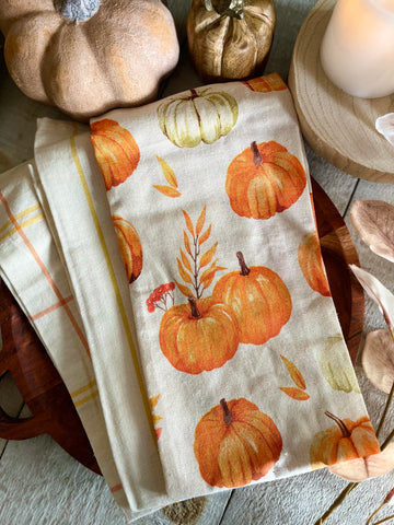 The pumpkin tea towel set