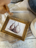 The vintage inspired pear frame