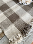 The cotton checkered table runner