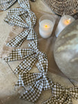 The plaid bow garland