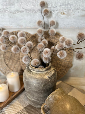 The brown Pom pom floral