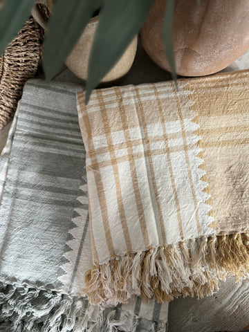The handmade cotton throw