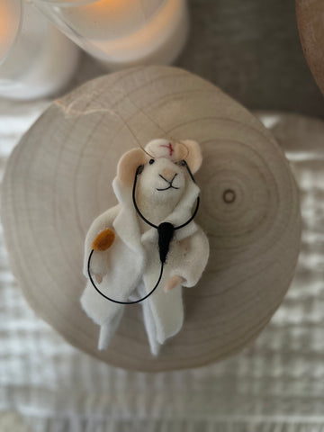 Nellie the nurse mouse ornament