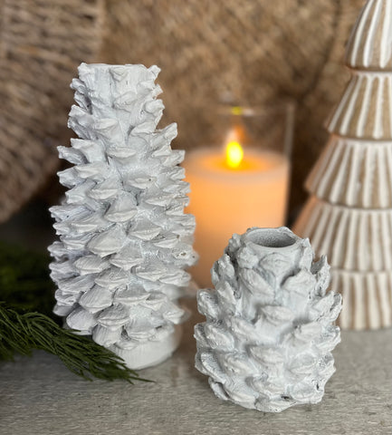 Pinecone candle holder