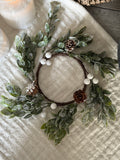 The mini white berry wreath