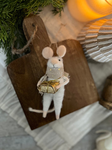 Generous Georgina the mouse ornament
