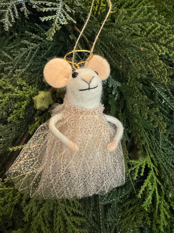 Lilly the mouse ornament