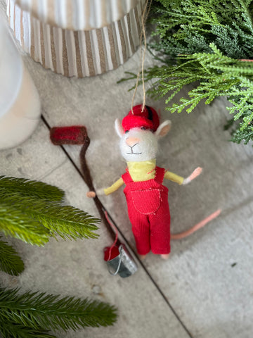 Painter the mouse ornament