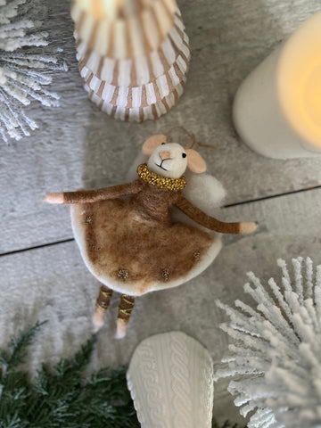 Dancing Darla the mouse ornamento