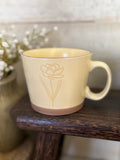 The oversized garden mug