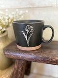 The oversized garden mug
