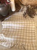The gingham table runner/placemats