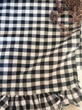 The gingham table runner/placemats