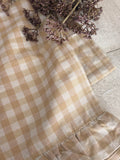 The gingham table runner/placemats