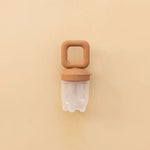 minika feeder teether