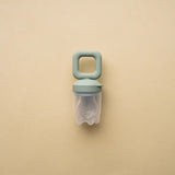 minika feeder teether