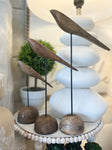 The wooden bird stand